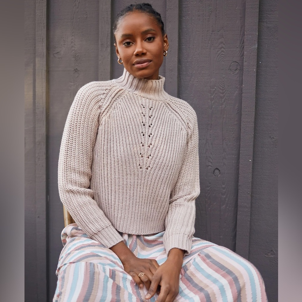 ✨SELF CONTRAST✨Monica Sweater